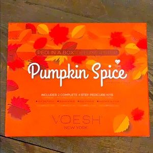 VOESH Pumpkin Spice Pedi in a Box Kit